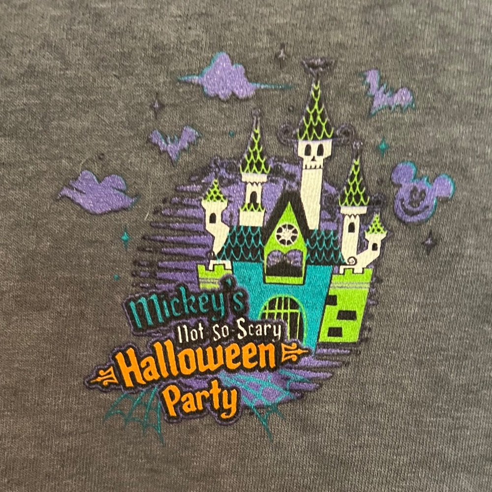 Disney Gray Short Sleeve Tee
